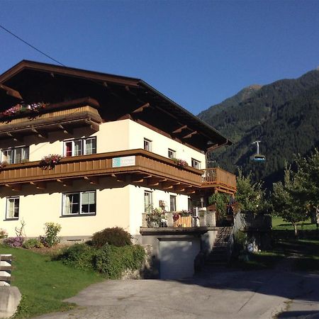 Appartement Schneeflockchen Mayrhofen Bagian luar foto