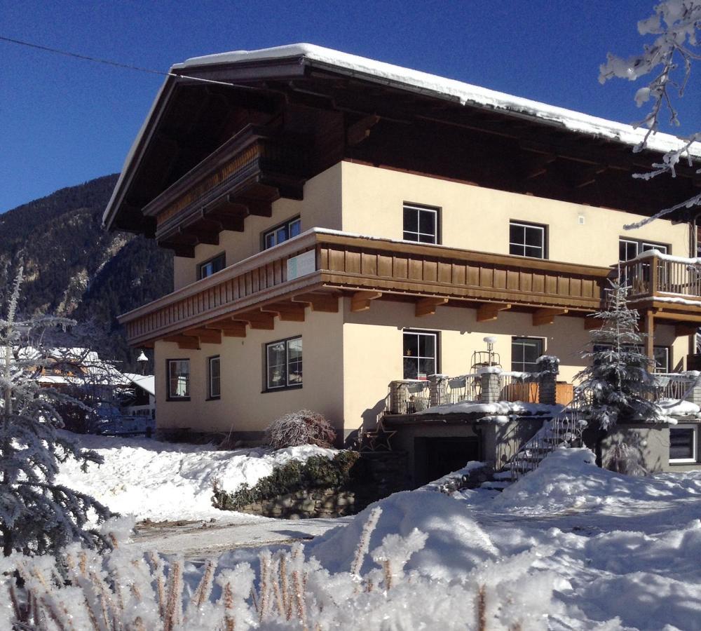 Appartement Schneeflockchen Mayrhofen Bagian luar foto